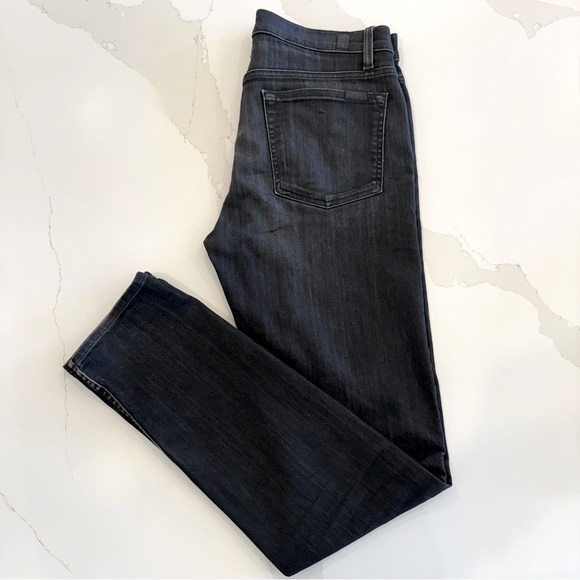 7 For All Mankind Denim - 7 For All Mankind Women's Black Straight Jeans Size 30 Dark Wash Stretch Casual